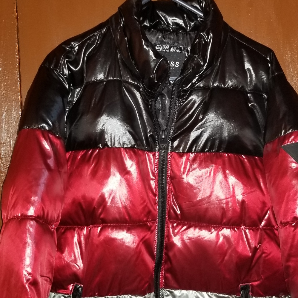 Lightly worn guess shiny colorblock puffer